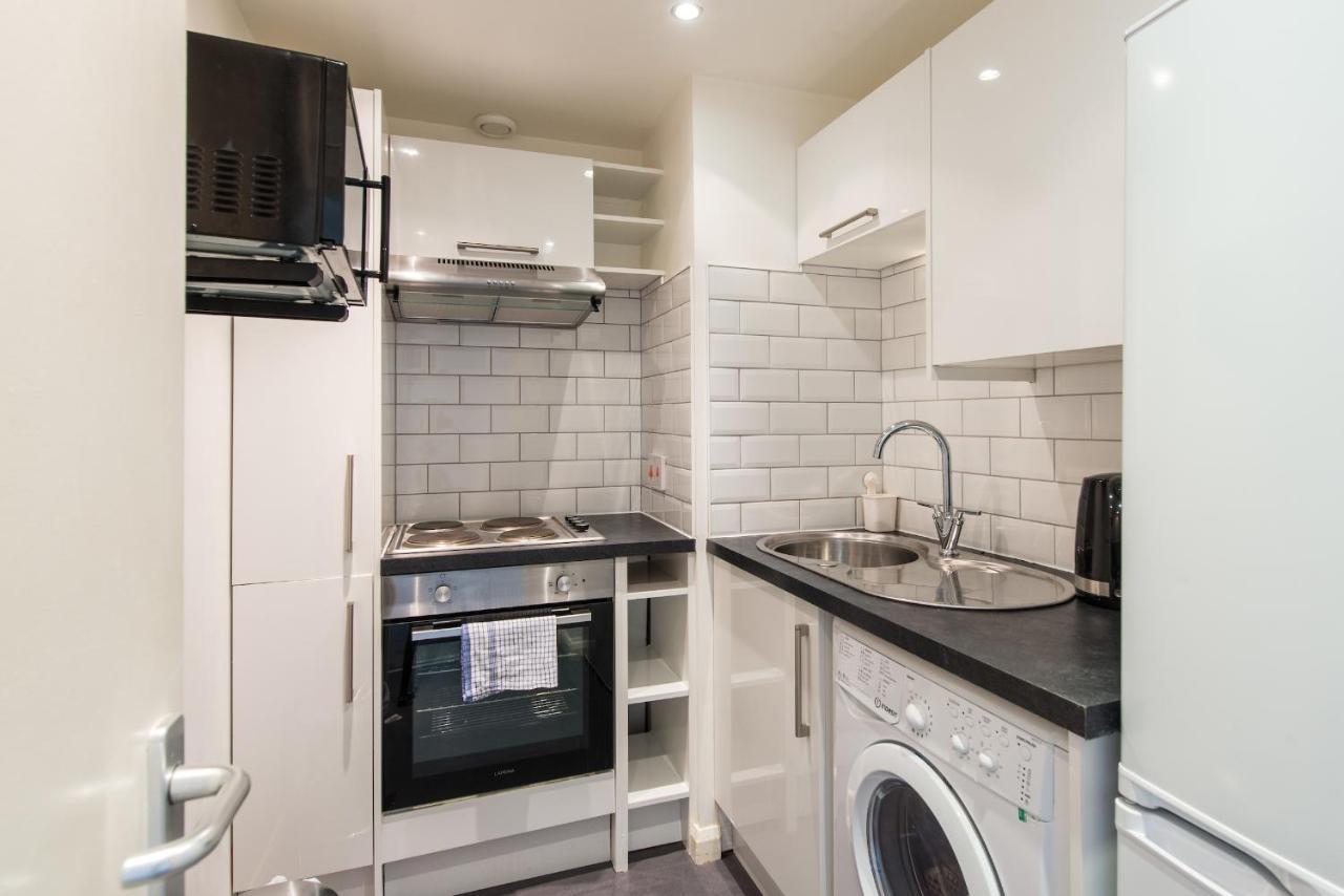 Downtown And 1 Bed In Édimbourg